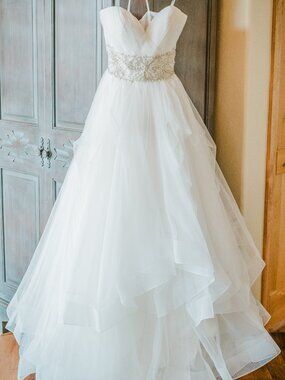 Justin Alexander Wedding Gown - English Net Ball Gown Strapless Petticoat Incld